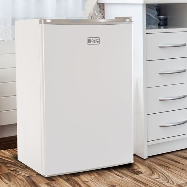 Black + Decker BCRK Series 2.5 Cubic Feet cu. ft. Freestanding Mini